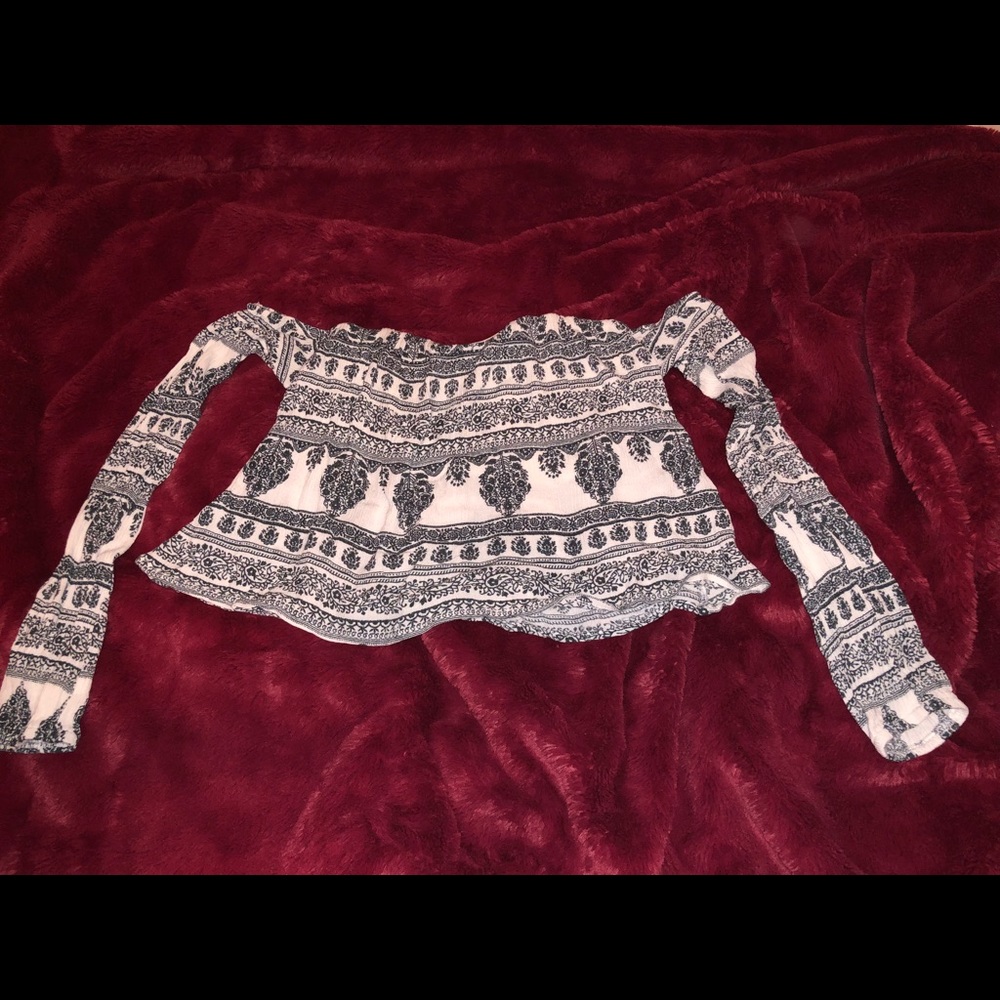 La Hearts Long Sleeve Top